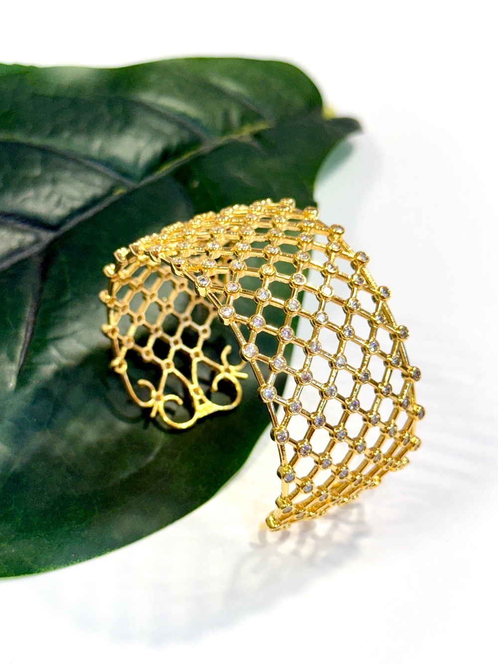 nOir Replay Gold Crystal Lattice Cuff Bracelet NWT